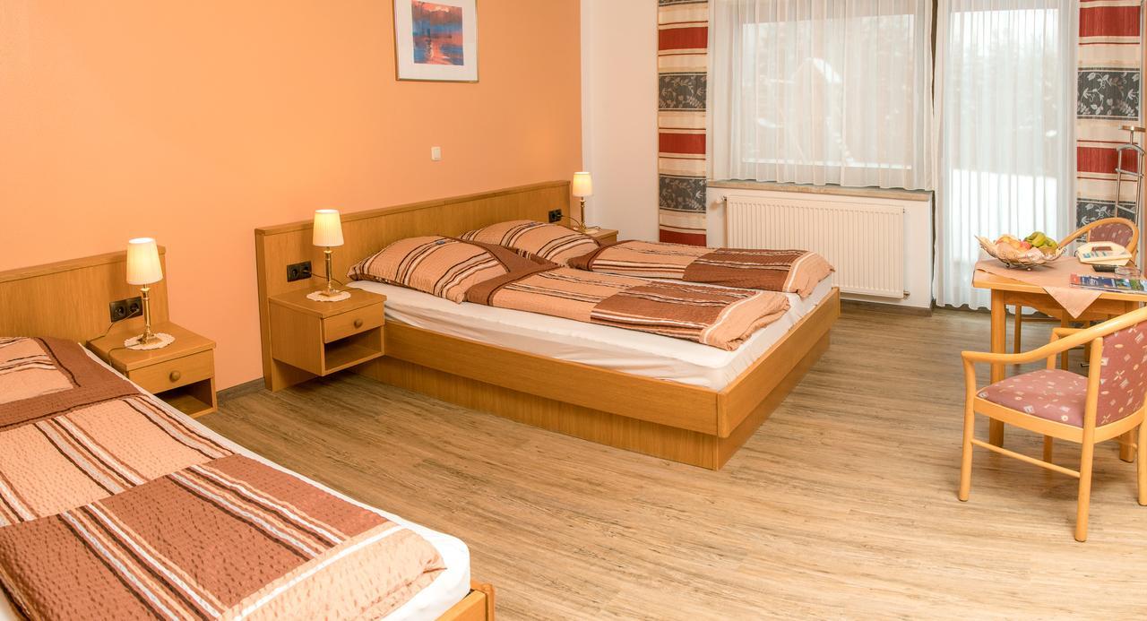 Gasthuis Gaestehaus Weber 3*